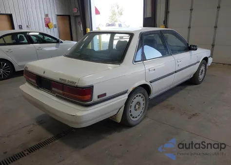1991 Toyota Camry Le из США, поврежденный, VIN 4T1VV22E8MU050036